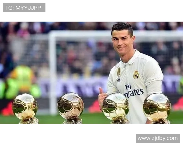 足球明星们如何看待罗枫的技术与表现分析